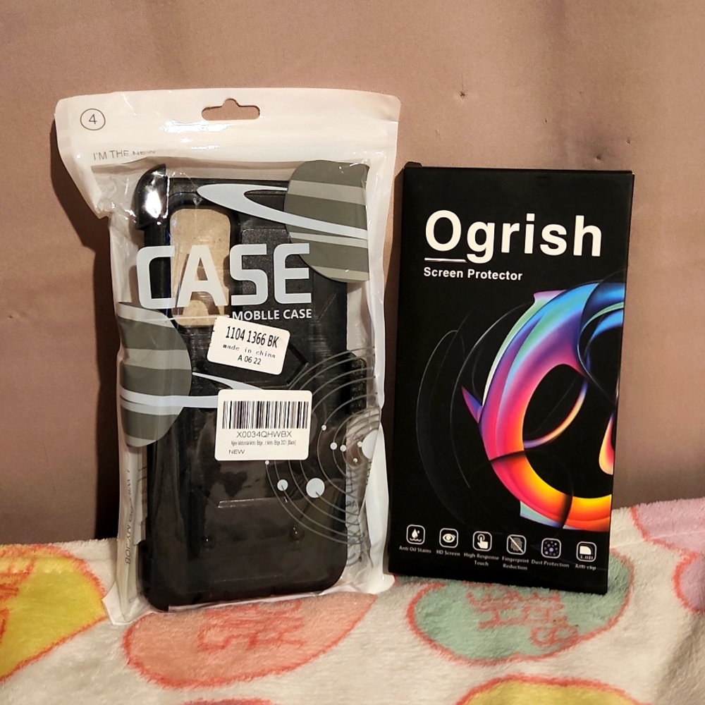 Motorola Edge 2021 Phone Case and Screen Protector Bundle